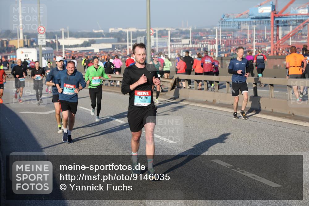03.10.2025 - Köhlbrandbrückenlauf Yannick Fuchs http://msf.ph/oto/9146035 03.10.2025 08:35:46 Position 2 1068 meine-sportfotos.de