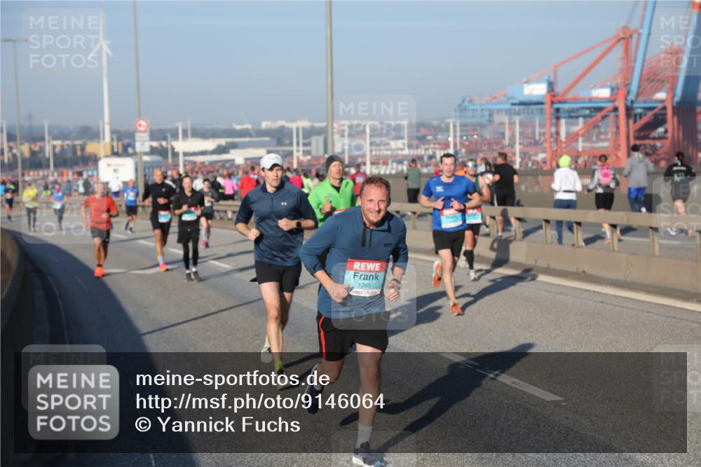 03.10.2025 - Köhlbrandbrückenlauf Yannick Fuchs http://msf.ph/oto/9146064 03.10.2025 08:35:48 Position 2 1265 meine-sportfotos.de