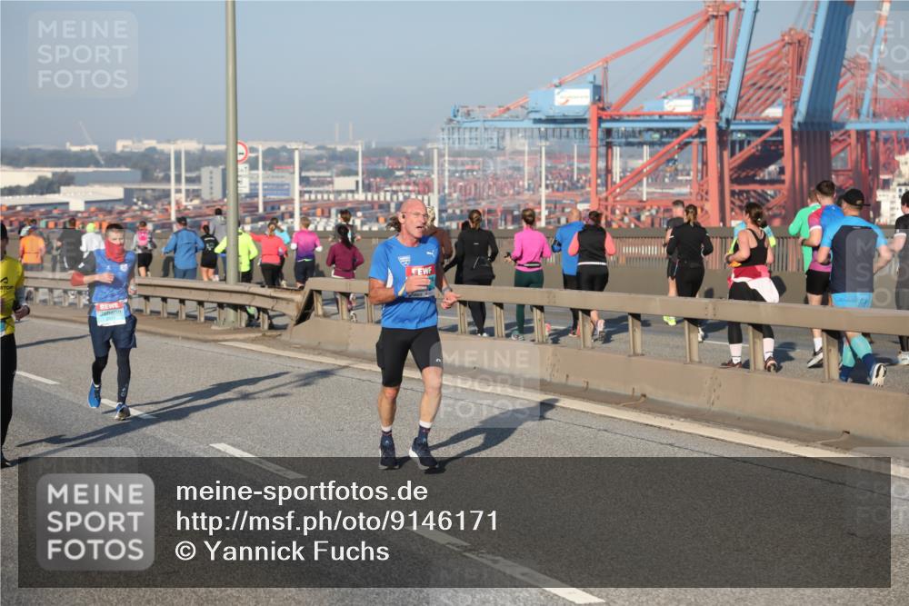 03.10.2025 - Köhlbrandbrückenlauf Yannick Fuchs http://msf.ph/oto/9146171 03.10.2025 08:35:59 Position 2  meine-sportfotos.de