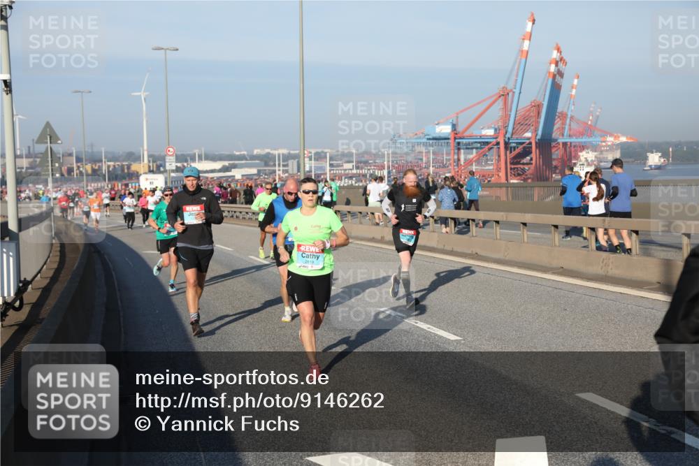 03.10.2025 - Köhlbrandbrückenlauf Yannick Fuchs http://msf.ph/oto/9146262 03.10.2025 08:36:08 Position 2  meine-sportfotos.de