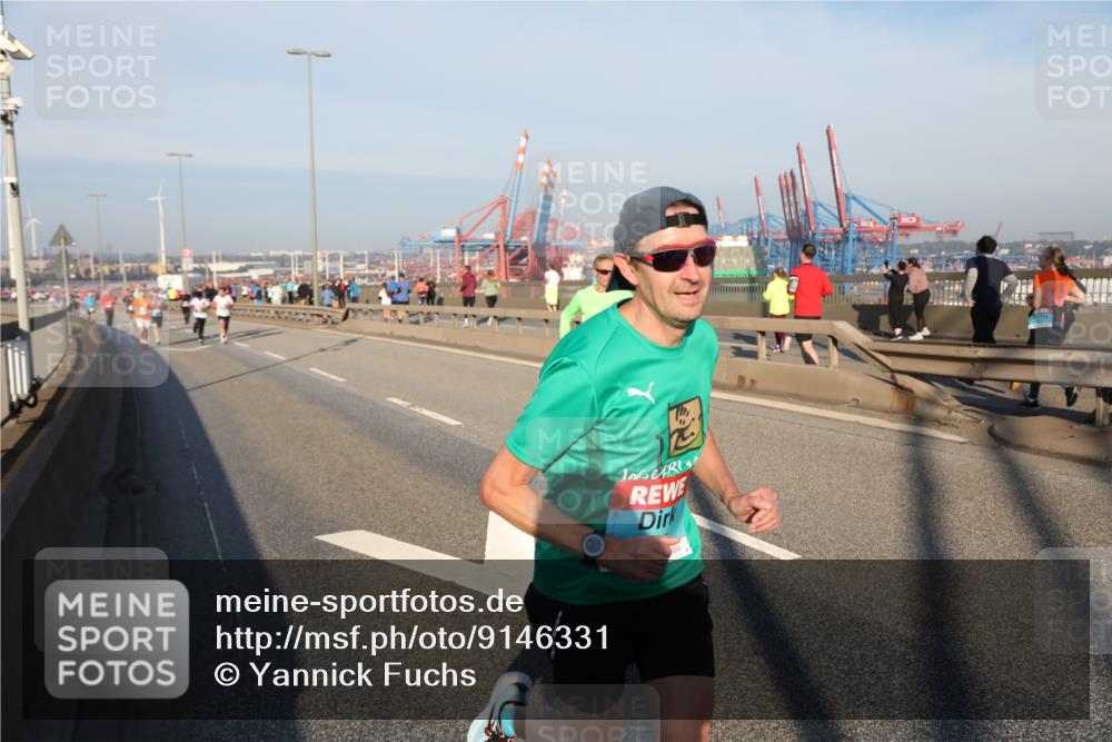 03.10.2025 - Köhlbrandbrückenlauf Yannick Fuchs http://msf.ph/oto/9146331 03.10.2025 08:36:13 Position 2  meine-sportfotos.de