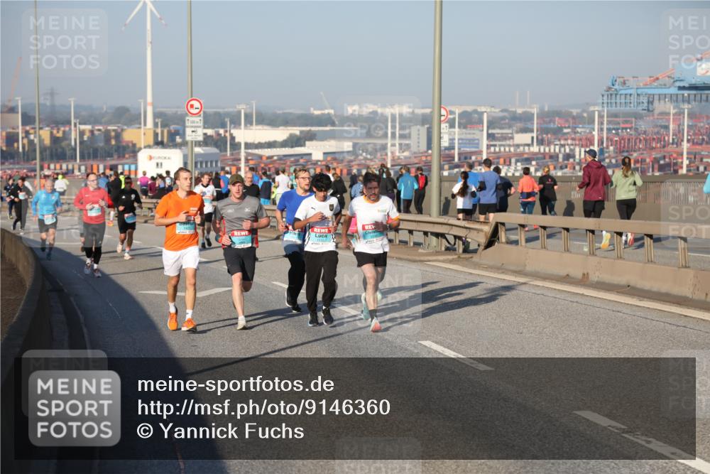 03.10.2025 - Köhlbrandbrückenlauf Yannick Fuchs http://msf.ph/oto/9146360 03.10.2025 08:36:16 Position 2 1, 1112 meine-sportfotos.de