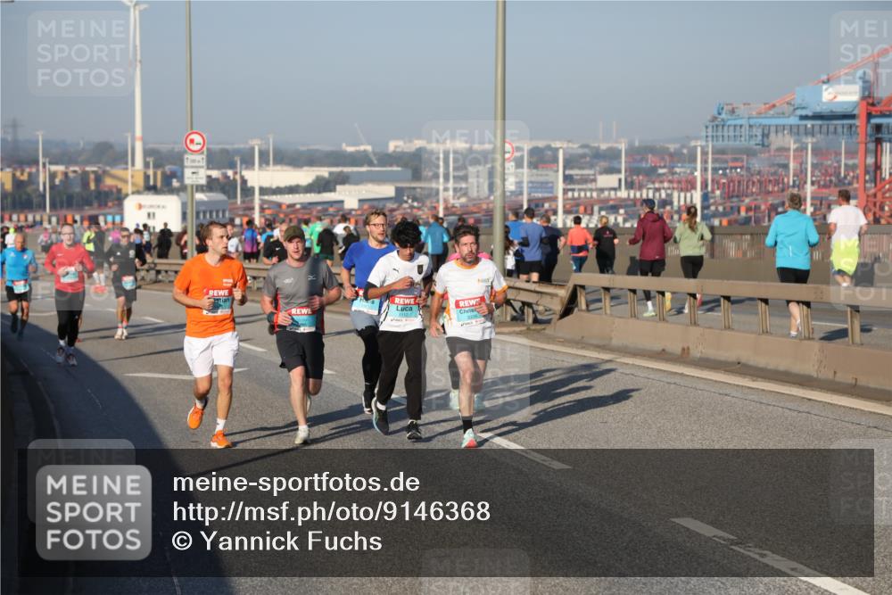03.10.2025 - Köhlbrandbrückenlauf Yannick Fuchs http://msf.ph/oto/9146368 03.10.2025 08:36:17 Position 2 1112 meine-sportfotos.de