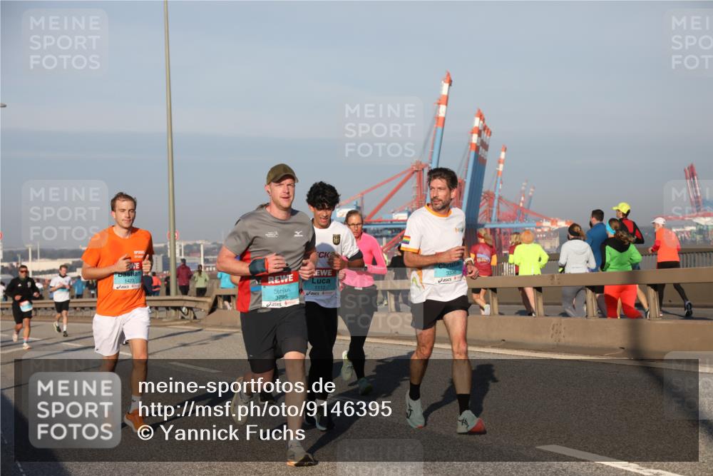 03.10.2025 - Köhlbrandbrückenlauf Yannick Fuchs http://msf.ph/oto/9146395 03.10.2025 08:36:20 Position 2 1423, 2, 3338, 202, 3795, 1112 meine-sportfotos.de