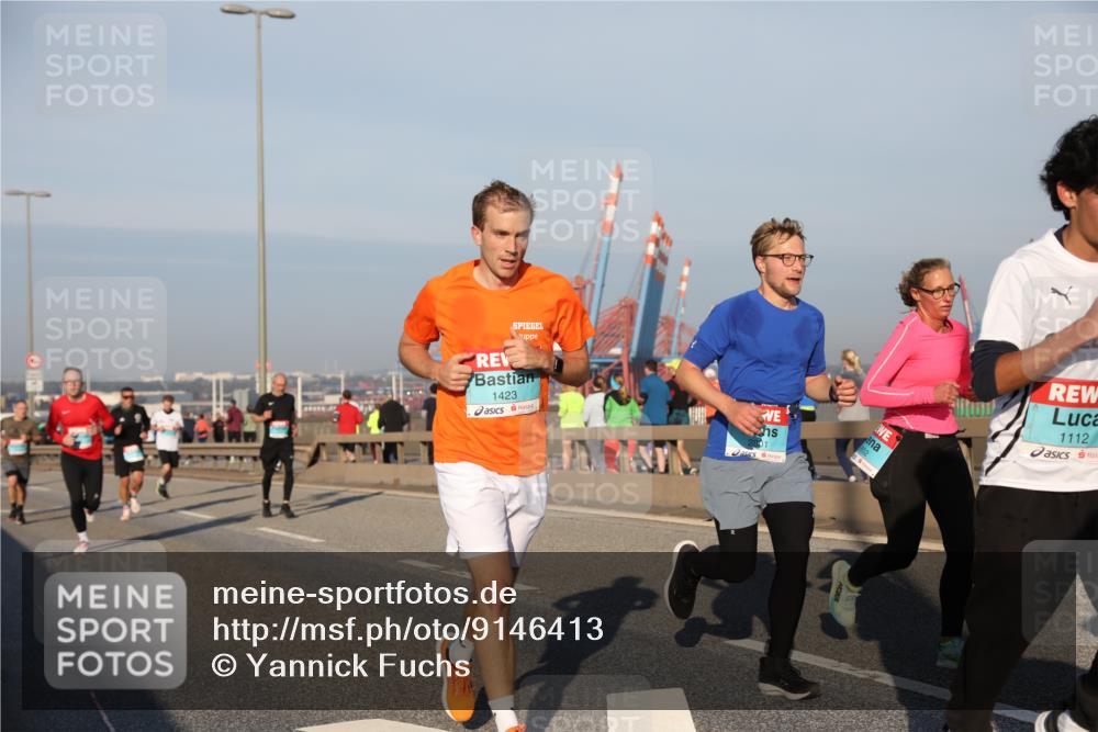 03.10.2025 - Köhlbrandbrückenlauf Yannick Fuchs http://msf.ph/oto/9146413 03.10.2025 08:36:22 Position 2 1423, 2801, 1112 meine-sportfotos.de