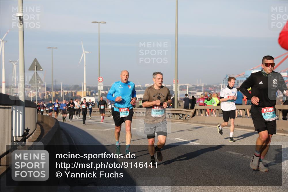 03.10.2025 - Köhlbrandbrückenlauf Yannick Fuchs http://msf.ph/oto/9146441 03.10.2025 08:36:27 Position 2 1142, 1167 meine-sportfotos.de
