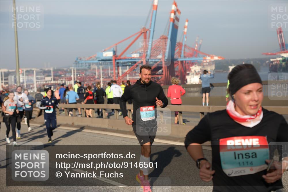 03.10.2025 - Köhlbrandbrückenlauf Yannick Fuchs http://msf.ph/oto/9146501 03.10.2025 08:36:38 Position 2 3718, 1114 meine-sportfotos.de