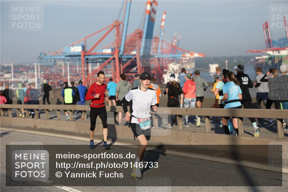 03.10.2025 - Köhlbrandbrückenlauf Yannick Fuchs http://msf.ph/oto/9146733 03.10.2025 08:36:59 Position 2 1432, 13 meine-sportfotos.de