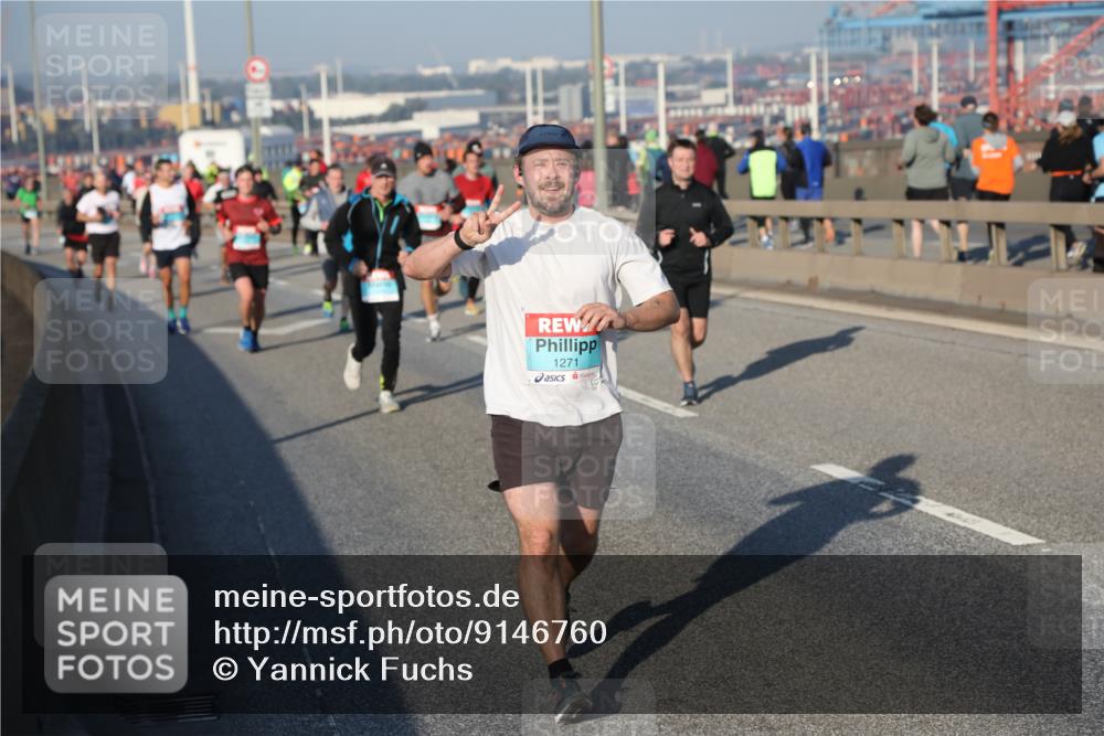 03.10.2025 - Köhlbrandbrückenlauf Yannick Fuchs http://msf.ph/oto/9146760 03.10.2025 08:37:02 Position 2 1271 meine-sportfotos.de