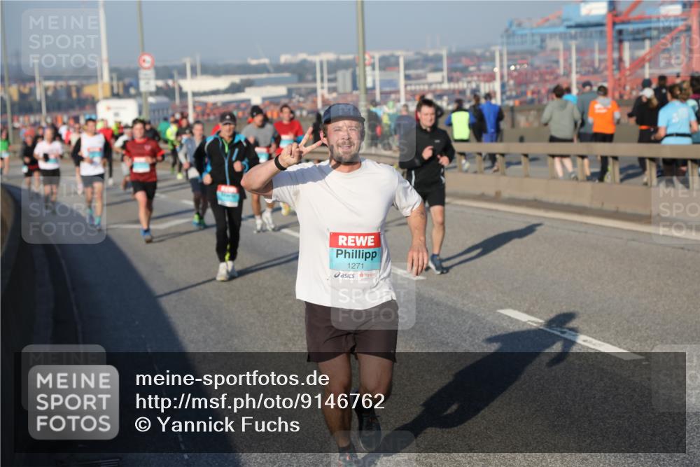 03.10.2025 - Köhlbrandbrückenlauf Yannick Fuchs http://msf.ph/oto/9146762 03.10.2025 08:37:02 Position 2 1271 meine-sportfotos.de