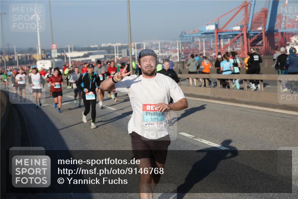 03.10.2025 - Köhlbrandbrückenlauf Yannick Fuchs http://msf.ph/oto/9146768 03.10.2025 08:37:02 Position 2 1271 meine-sportfotos.de