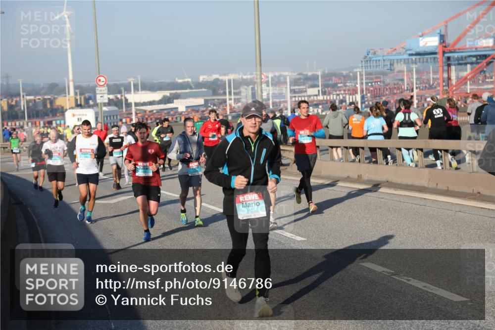 03.10.2025 - Köhlbrandbrückenlauf Yannick Fuchs http://msf.ph/oto/9146786 03.10.2025 08:37:04 Position 2 1175 meine-sportfotos.de