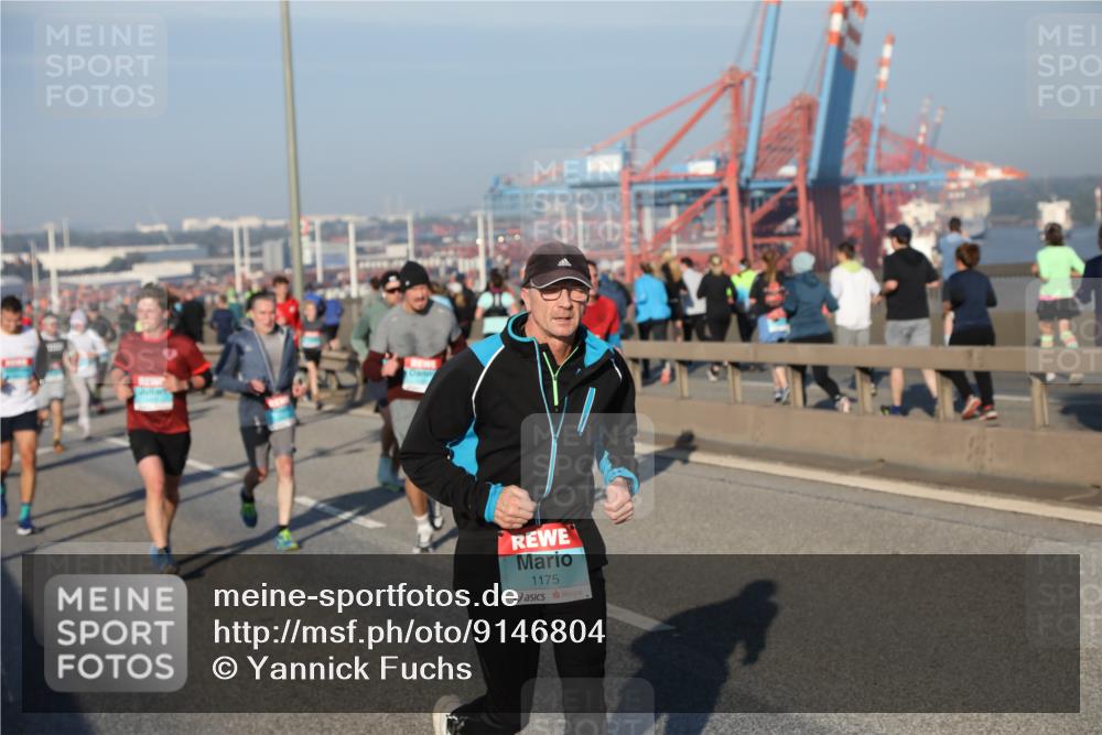 03.10.2025 - Köhlbrandbrückenlauf Yannick Fuchs http://msf.ph/oto/9146804 03.10.2025 08:37:05 Position 2 1175 meine-sportfotos.de
