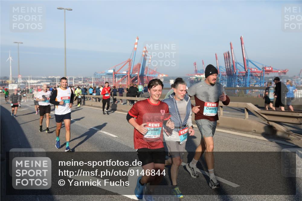 03.10.2025 - Köhlbrandbrückenlauf Yannick Fuchs http://msf.ph/oto/9146844 03.10.2025 08:37:09 Position 2 1075, 1237 meine-sportfotos.de