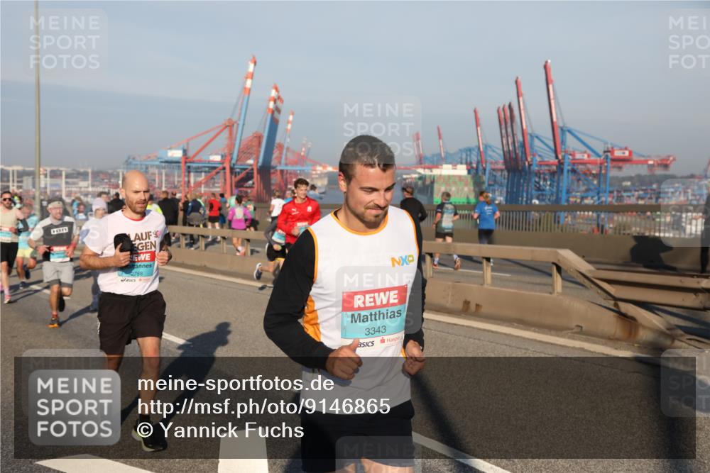 03.10.2025 - Köhlbrandbrückenlauf Yannick Fuchs http://msf.ph/oto/9146865 03.10.2025 08:37:11 Position 2 2788, 3343 meine-sportfotos.de