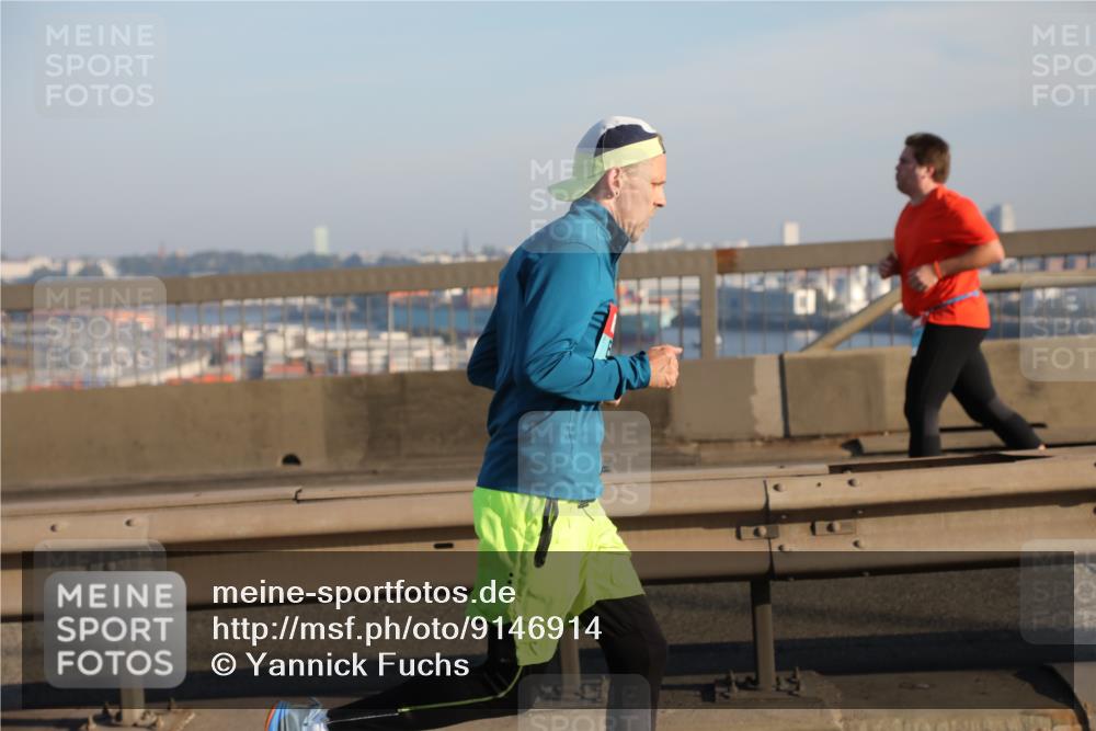 03.10.2025 - Köhlbrandbrückenlauf Yannick Fuchs http://msf.ph/oto/9146914 03.10.2025 08:37:24 Position 2  meine-sportfotos.de