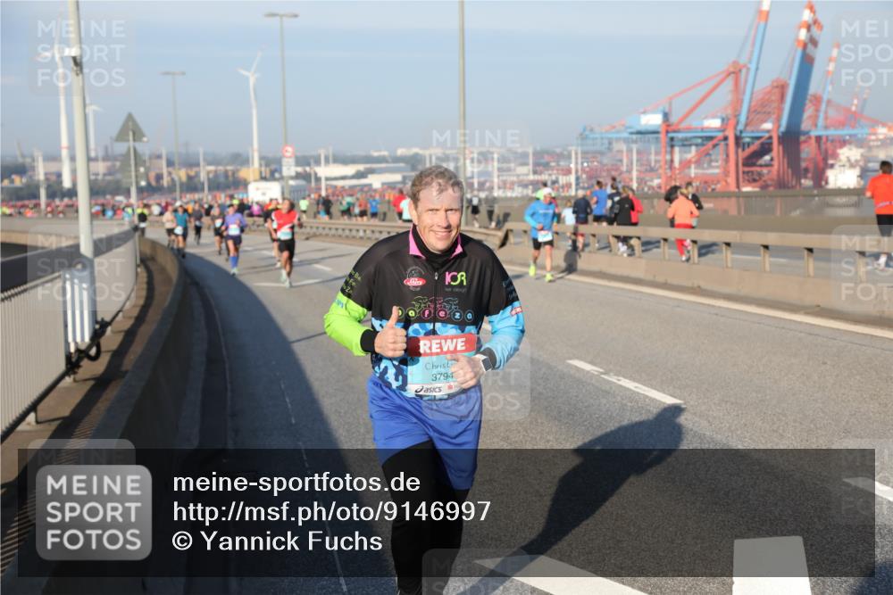 03.10.2025 - Köhlbrandbrückenlauf Yannick Fuchs http://msf.ph/oto/9146997 03.10.2025 08:37:33 Position 2 3794 meine-sportfotos.de
