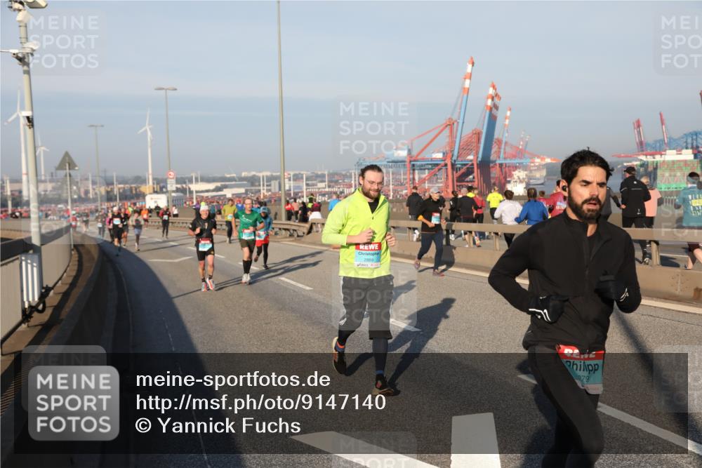 03.10.2025 - Köhlbrandbrückenlauf Yannick Fuchs http://msf.ph/oto/9147140 03.10.2025 08:37:57 Position 2 2889, 979 meine-sportfotos.de