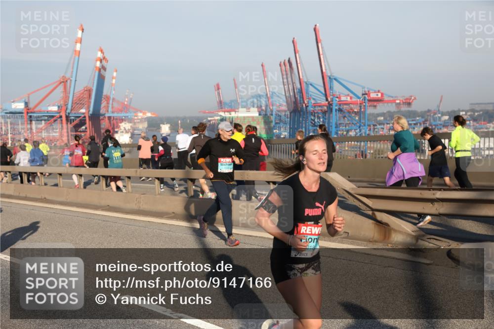 03.10.2025 - Köhlbrandbrückenlauf Yannick Fuchs http://msf.ph/oto/9147166 03.10.2025 08:37:59 Position 2 018, 012 meine-sportfotos.de