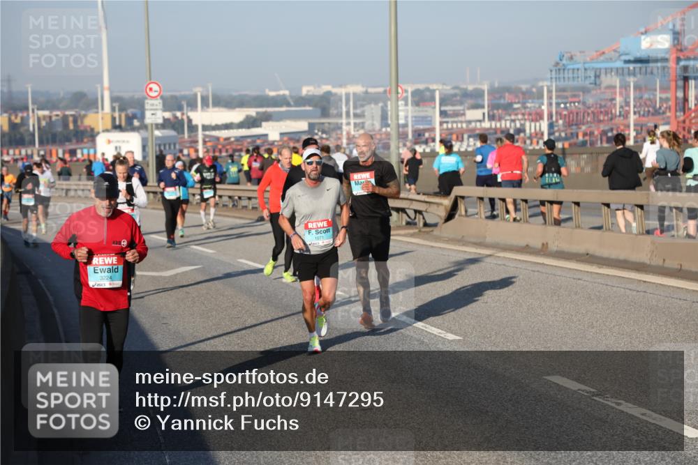 03.10.2025 - Köhlbrandbrückenlauf Yannick Fuchs http://msf.ph/oto/9147295 03.10.2025 08:38:15 Position 2 3224, 1071 meine-sportfotos.de