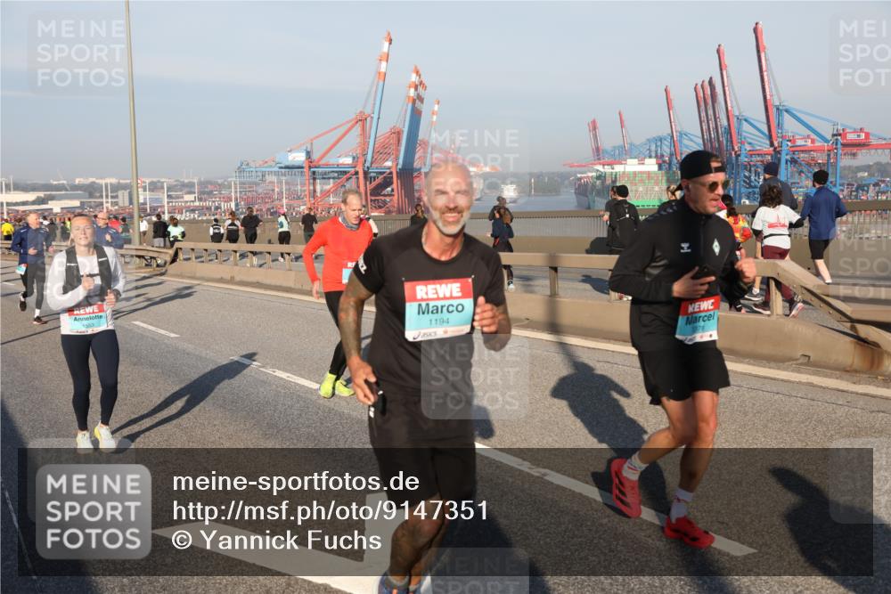 03.10.2025 - Köhlbrandbrückenlauf Yannick Fuchs http://msf.ph/oto/9147351 03.10.2025 08:38:20 Position 2 1553, 1194, 3978 meine-sportfotos.de