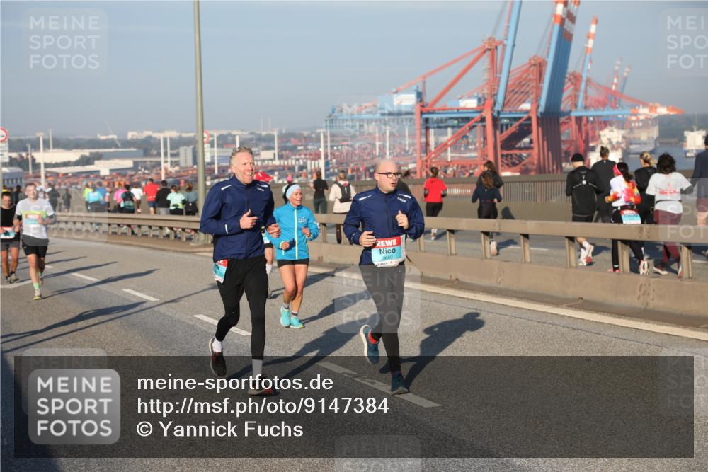03.10.2025 - Köhlbrandbrückenlauf Yannick Fuchs http://msf.ph/oto/9147384 03.10.2025 08:38:23 Position 2 3650 meine-sportfotos.de