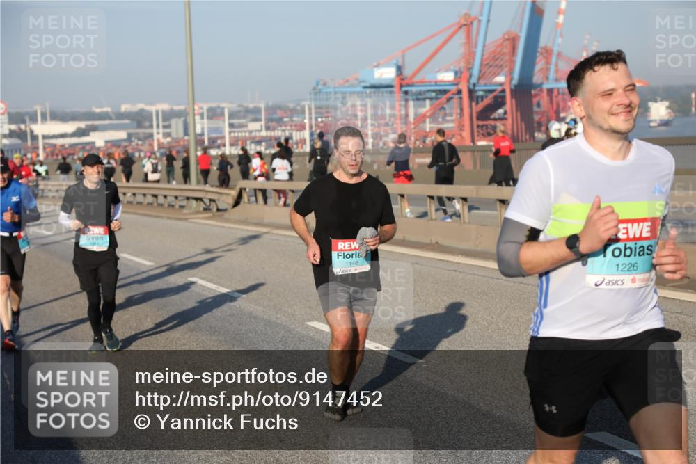 03.10.2025 - Köhlbrandbrückenlauf Yannick Fuchs http://msf.ph/oto/9147452 03.10.2025 08:38:30 Position 2 1146, 1226 meine-sportfotos.de