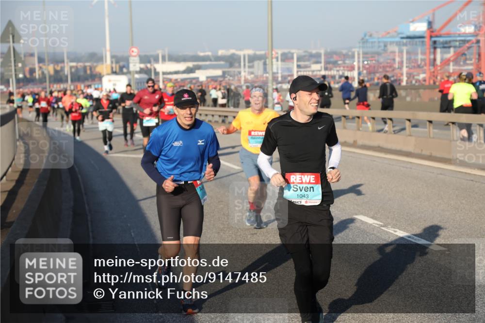 03.10.2025 - Köhlbrandbrückenlauf Yannick Fuchs http://msf.ph/oto/9147485 03.10.2025 08:38:32 Position 2 85, 1043 meine-sportfotos.de