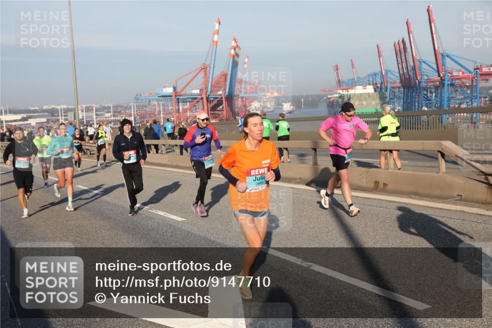03.10.2025 - Köhlbrandbrückenlauf Yannick Fuchs http://msf.ph/oto/9147710 03.10.2025 08:38:52 Position 2 2849 meine-sportfotos.de