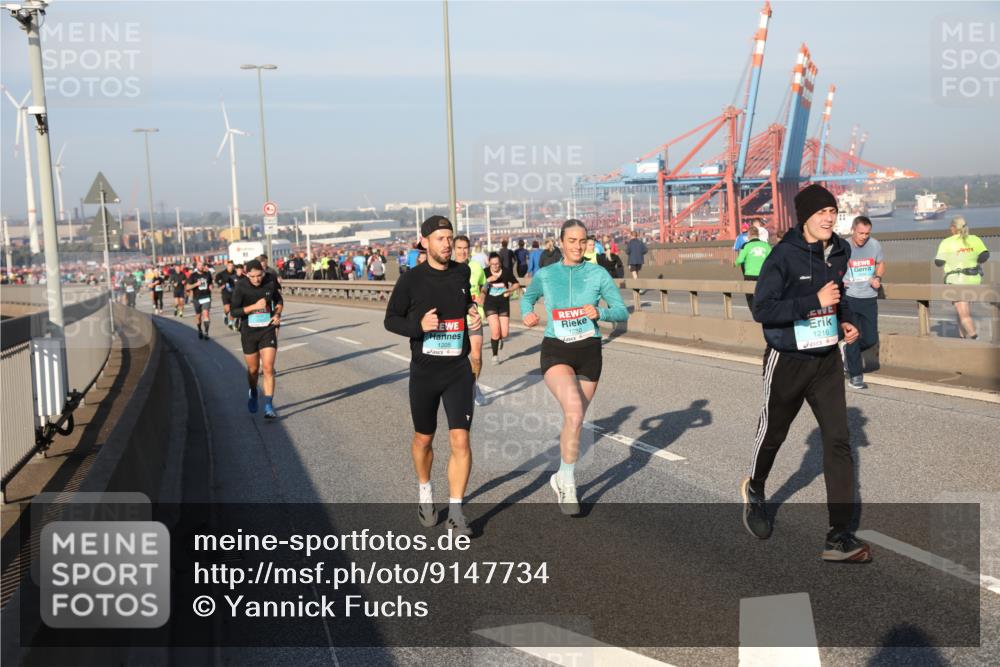 03.10.2025 - Köhlbrandbrückenlauf Yannick Fuchs http://msf.ph/oto/9147734 03.10.2025 08:38:53 Position 2 1205, 1216 meine-sportfotos.de