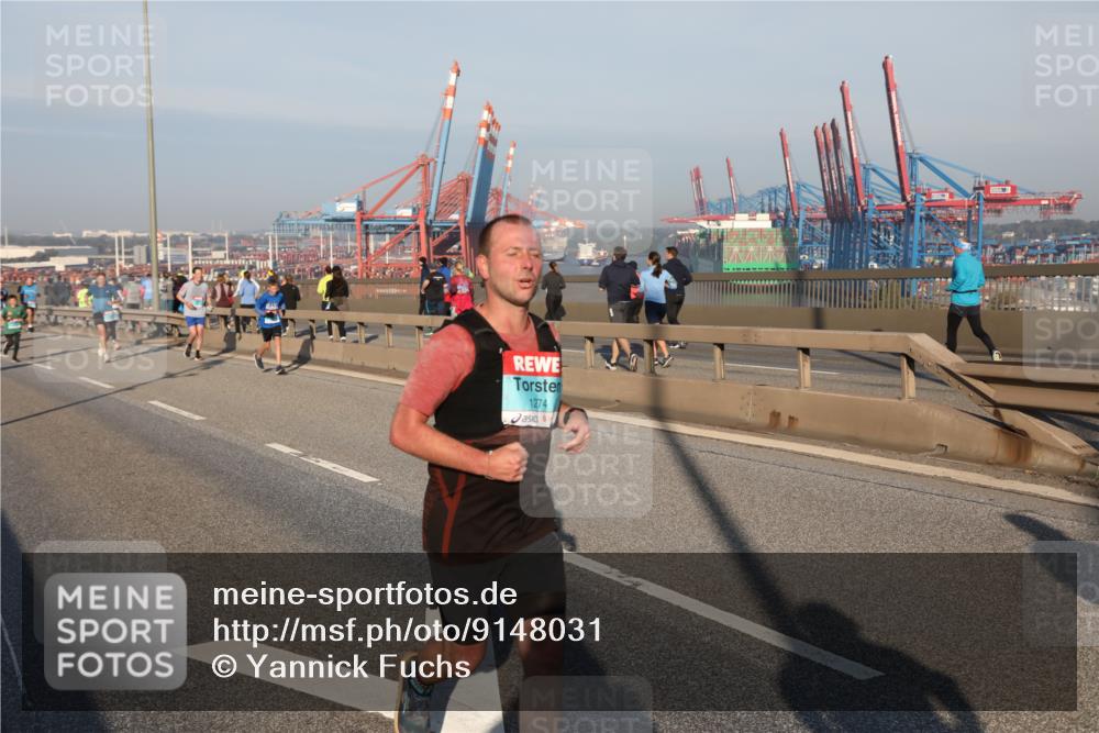 03.10.2025 - Köhlbrandbrückenlauf Yannick Fuchs http://msf.ph/oto/9148031 03.10.2025 08:39:20 Position 2 1274 meine-sportfotos.de