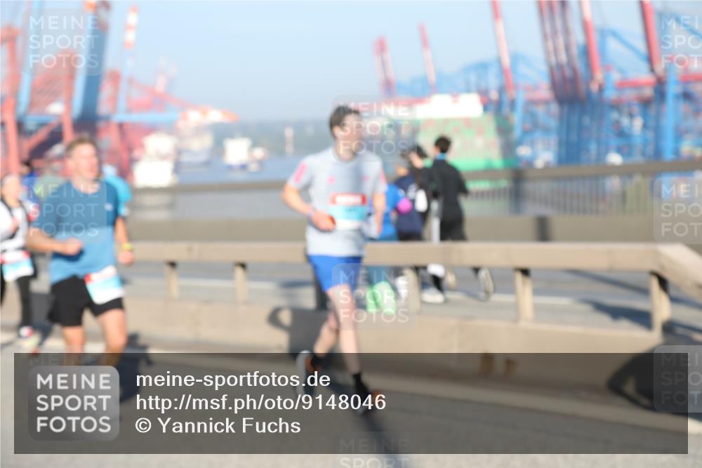 03.10.2025 - Köhlbrandbrückenlauf Yannick Fuchs http://msf.ph/oto/9148046 03.10.2025 08:39:26 Position 2  meine-sportfotos.de