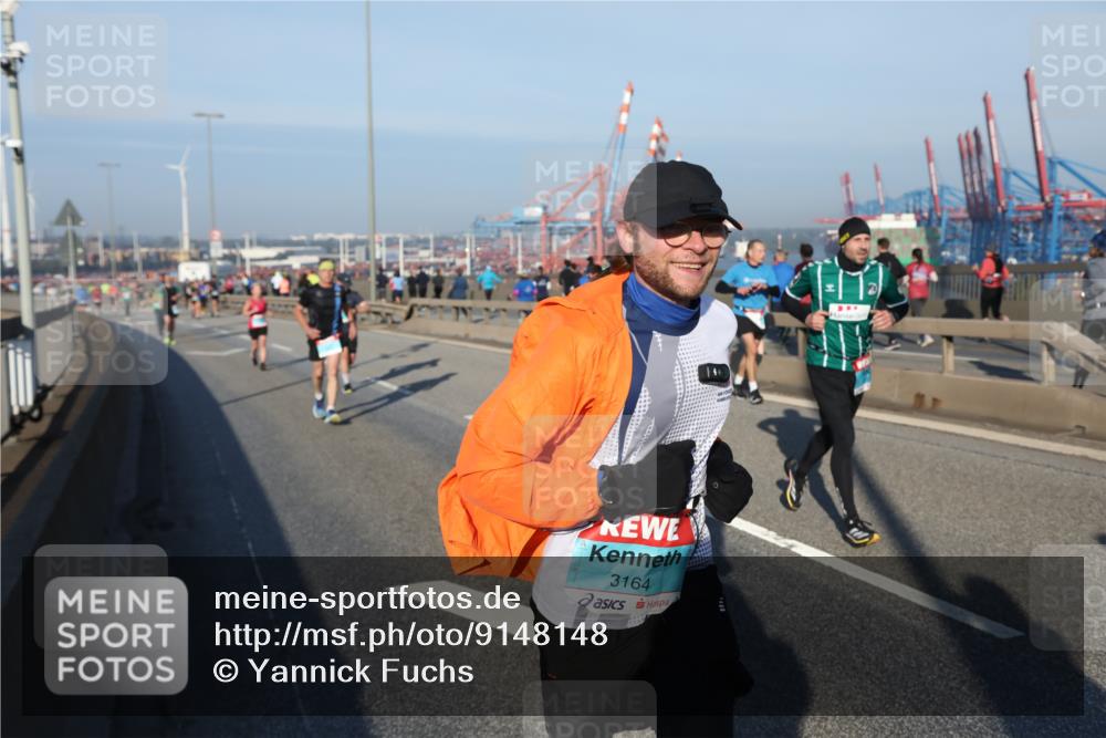 03.10.2025 - Köhlbrandbrückenlauf Yannick Fuchs http://msf.ph/oto/9148148 03.10.2025 08:39:31 Position 2 3164 meine-sportfotos.de