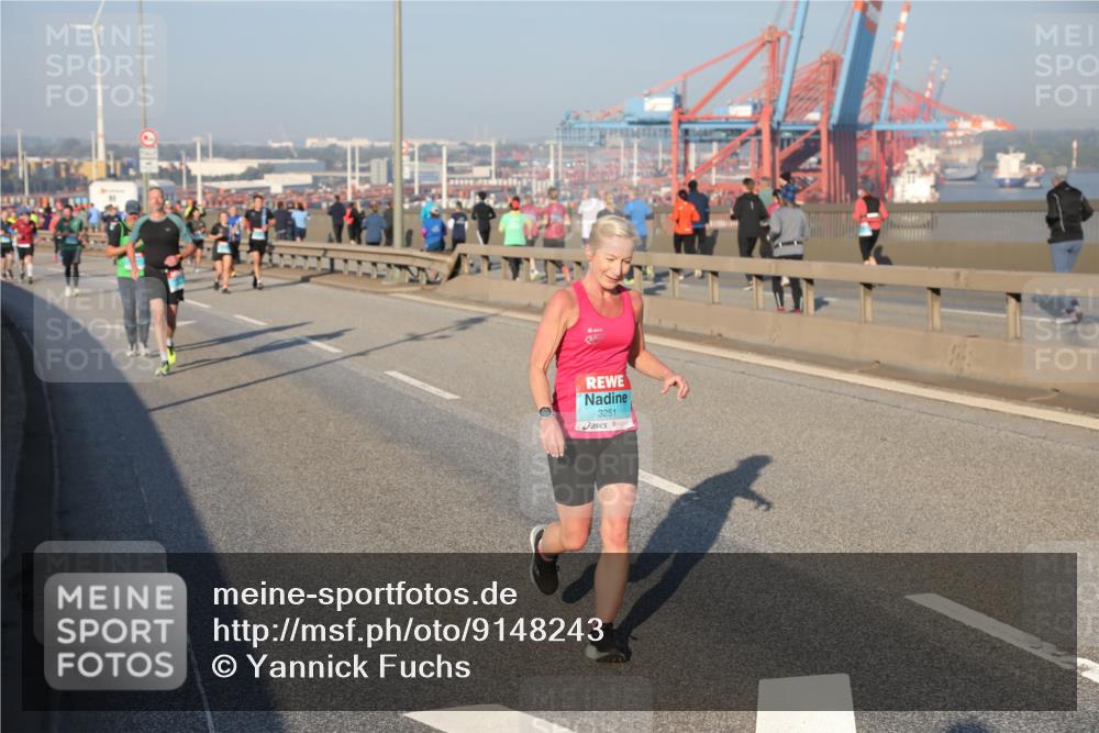 03.10.2025 - Köhlbrandbrückenlauf Yannick Fuchs http://msf.ph/oto/9148243 03.10.2025 08:39:37 Position 2 3251 meine-sportfotos.de