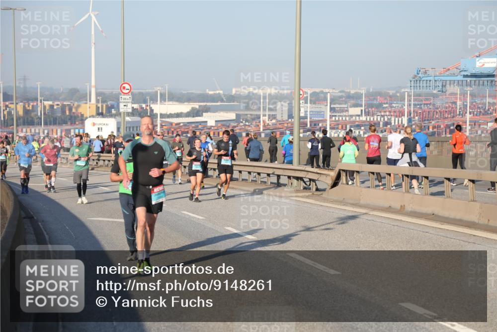 03.10.2025 - Köhlbrandbrückenlauf Yannick Fuchs http://msf.ph/oto/9148261 03.10.2025 08:39:38 Position 2 1500, 1, 2025 meine-sportfotos.de