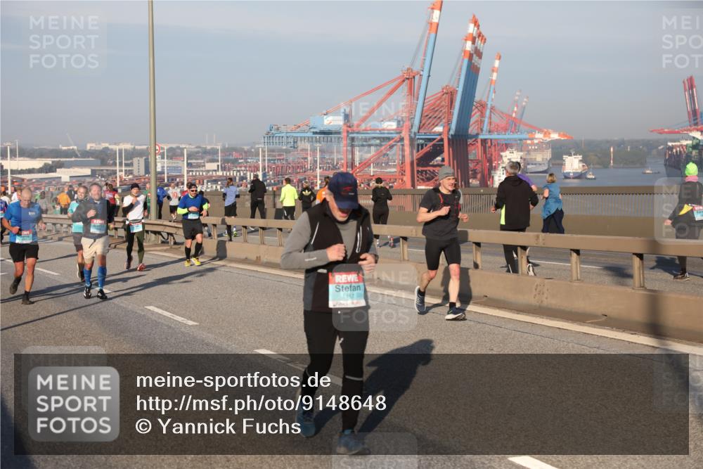 03.10.2025 - Köhlbrandbrückenlauf Yannick Fuchs http://msf.ph/oto/9148648 03.10.2025 08:40:07 Position 2 1457 meine-sportfotos.de