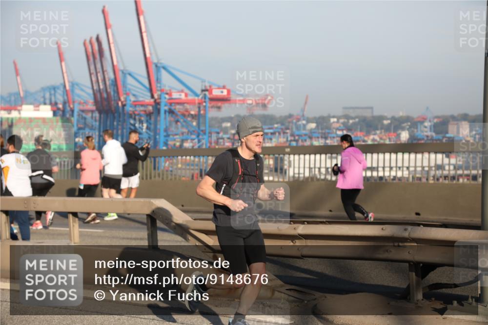 03.10.2025 - Köhlbrandbrückenlauf Yannick Fuchs http://msf.ph/oto/9148676 03.10.2025 08:40:10 Position 2  meine-sportfotos.de