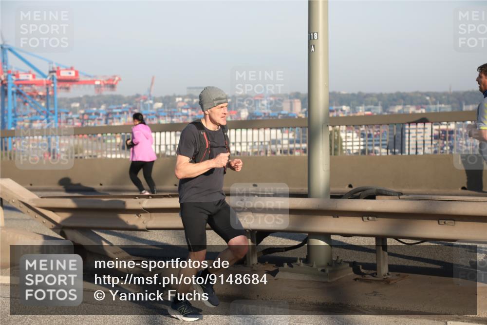 03.10.2025 - Köhlbrandbrückenlauf Yannick Fuchs http://msf.ph/oto/9148684 03.10.2025 08:40:11 Position 2 118 meine-sportfotos.de
