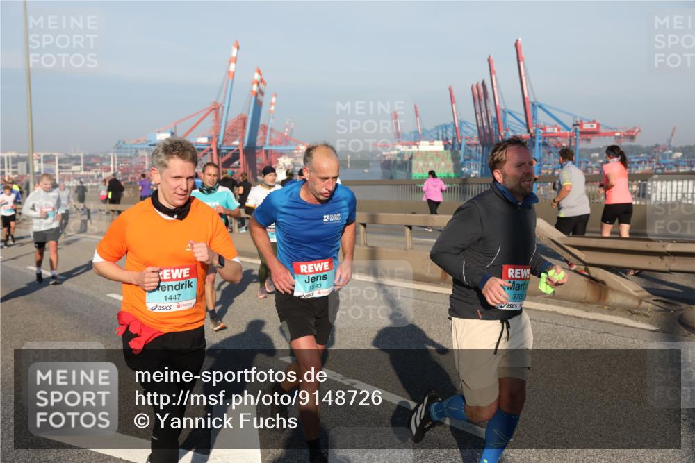 03.10.2025 - Köhlbrandbrückenlauf Yannick Fuchs http://msf.ph/oto/9148726 03.10.2025 08:40:13 Position 2 1447, 1543, 370 meine-sportfotos.de