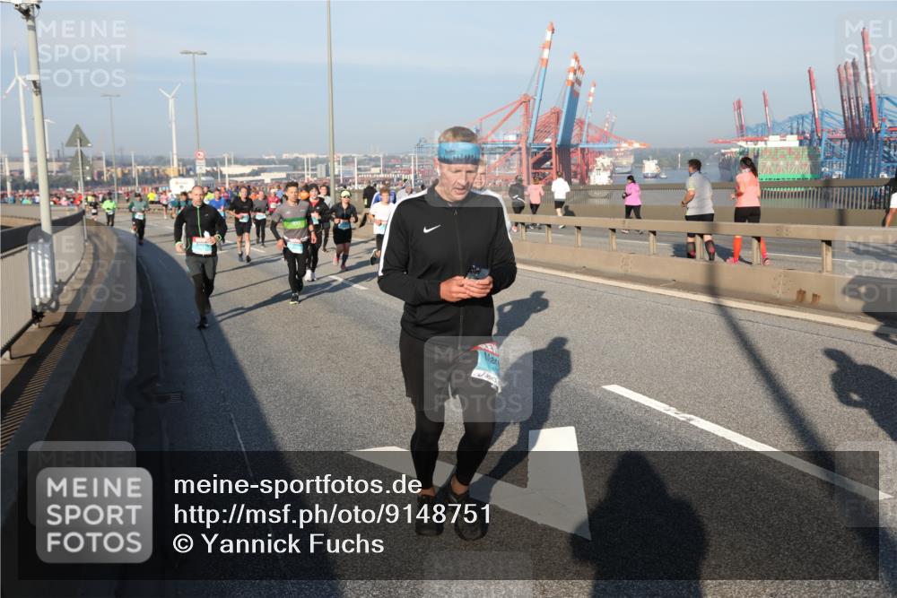 03.10.2025 - Köhlbrandbrückenlauf Yannick Fuchs http://msf.ph/oto/9148751 03.10.2025 08:40:16 Position 2  meine-sportfotos.de