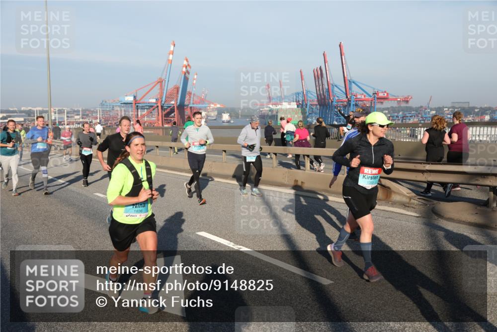 03.10.2025 - Köhlbrandbrückenlauf Yannick Fuchs http://msf.ph/oto/9148825 03.10.2025 08:40:21 Position 2 1836, 1353 meine-sportfotos.de