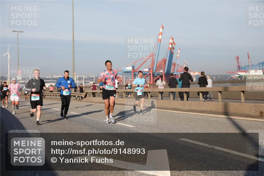 03.10.2025 - Köhlbrandbrückenlauf Yannick Fuchs http://msf.ph/oto/9148993 03.10.2025 08:40:35 Position 2  meine-sportfotos.de