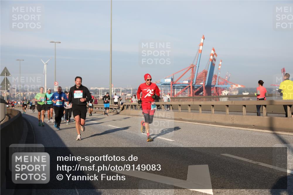 03.10.2025 - Köhlbrandbrückenlauf Yannick Fuchs http://msf.ph/oto/9149083 03.10.2025 08:40:41 Position 2  meine-sportfotos.de