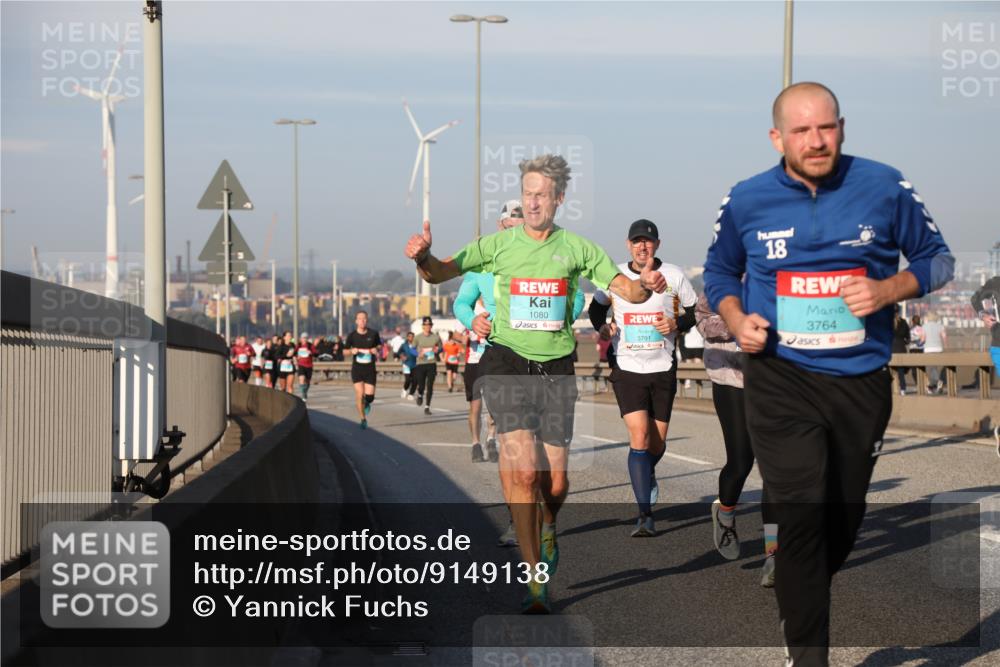 03.10.2025 - Köhlbrandbrückenlauf Yannick Fuchs http://msf.ph/oto/9149138 03.10.2025 08:40:44 Position 2 1080, 3791, 18, 3764 meine-sportfotos.de