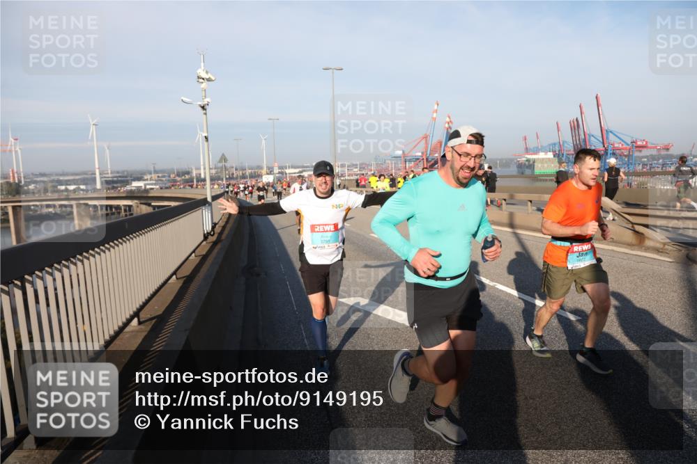 03.10.2025 - Köhlbrandbrückenlauf Yannick Fuchs http://msf.ph/oto/9149195 03.10.2025 08:40:48 Position 2 3791, 1622 meine-sportfotos.de