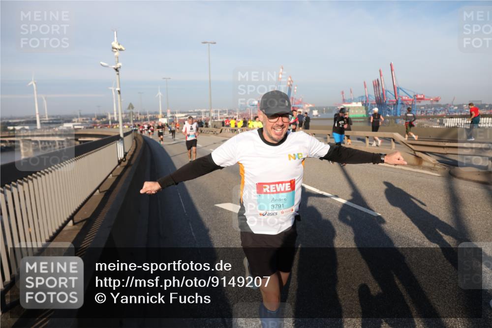 03.10.2025 - Köhlbrandbrückenlauf Yannick Fuchs http://msf.ph/oto/9149207 03.10.2025 08:40:49 Position 2 3791 meine-sportfotos.de