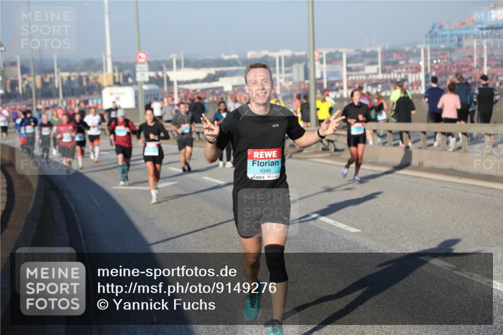 03.10.2025 - Köhlbrandbrückenlauf Yannick Fuchs http://msf.ph/oto/9149276 03.10.2025 08:40:54 Position 2 1045 meine-sportfotos.de