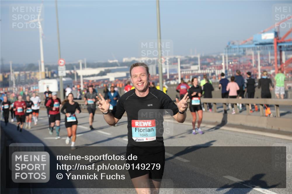 03.10.2025 - Köhlbrandbrückenlauf Yannick Fuchs http://msf.ph/oto/9149279 03.10.2025 08:40:54 Position 2 1045 meine-sportfotos.de