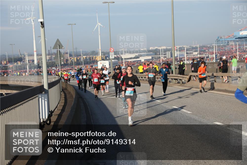 03.10.2025 - Köhlbrandbrückenlauf Yannick Fuchs http://msf.ph/oto/9149314 03.10.2025 08:40:57 Position 2  meine-sportfotos.de