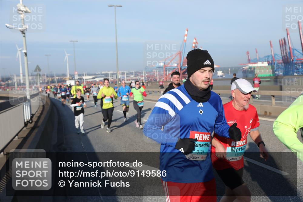 03.10.2025 - Köhlbrandbrückenlauf Yannick Fuchs http://msf.ph/oto/9149586 03.10.2025 08:41:17 Position 2 3121, 1477 meine-sportfotos.de